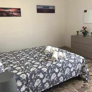 https://casa-lucia-mestre.hotelinveneto.com